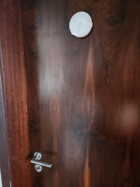 Sinalizador de batida de porta recarregável para Surdos ou Deficientes Auditivos