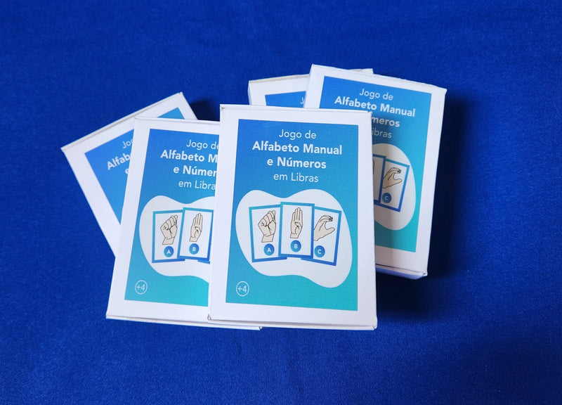 Jogo de Cartas com o Alfabeto Manual e os Números em Libras
