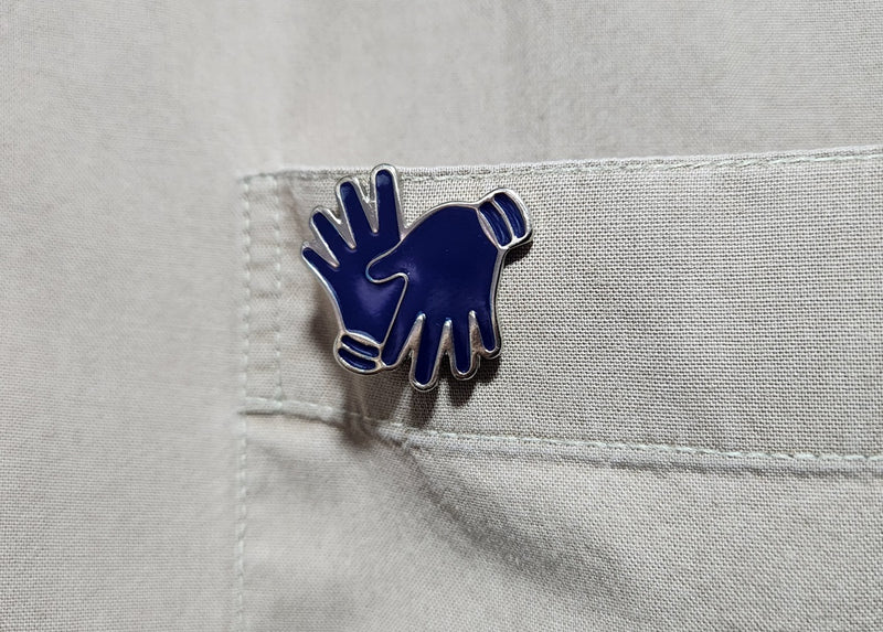 pin Libras / acesso em Libras