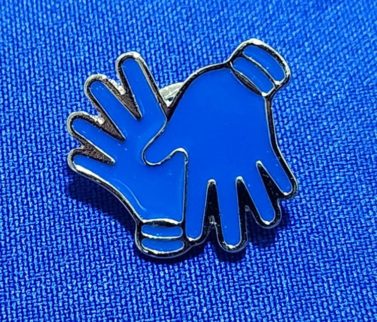 pin Libras / acesso em Libras