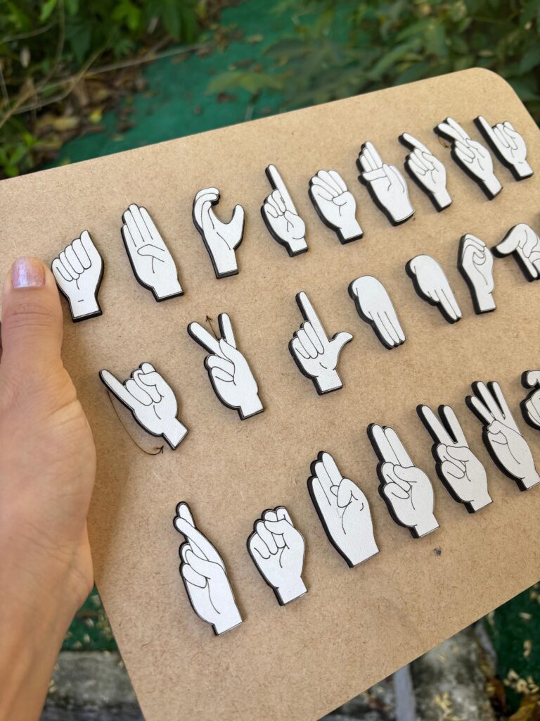 Alfabeto Manual em Libras encaixável