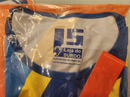 Camiseta com Bandeira Internacional da Comunidade Surda